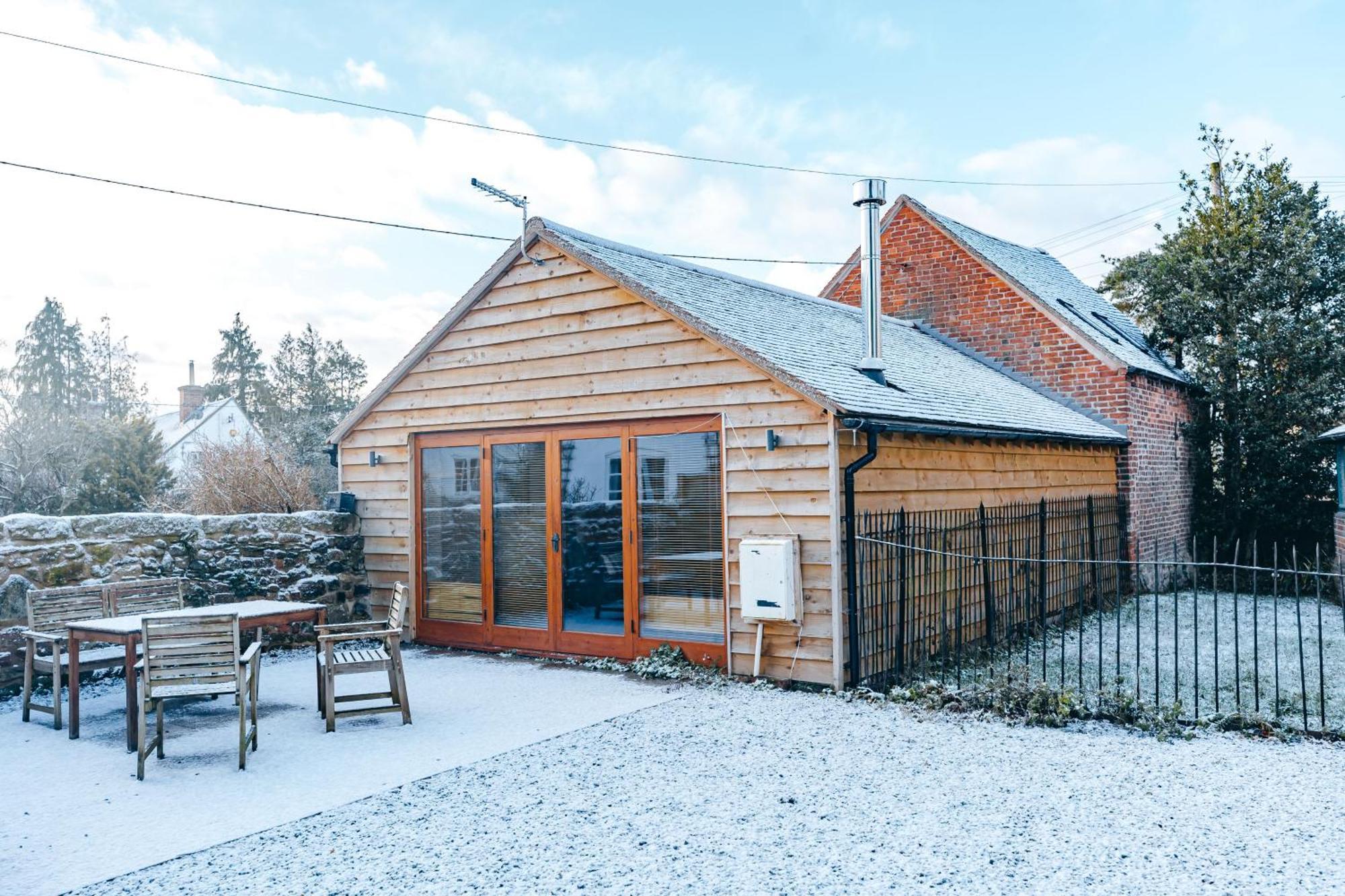Ryton Grange Church Barn Sleeps 5 Shrewsbury Ngoại thất bức ảnh